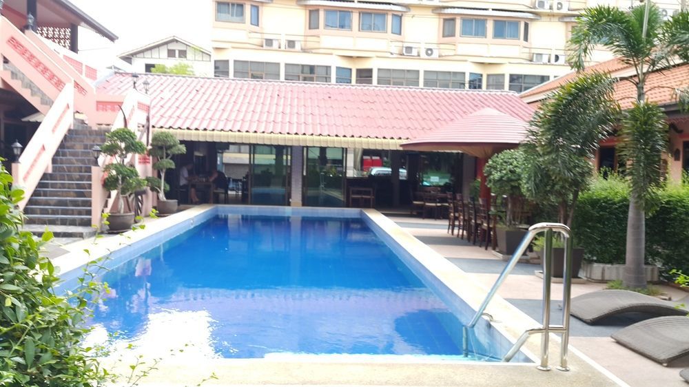 Ma Maison Pattaya Bagian luar foto