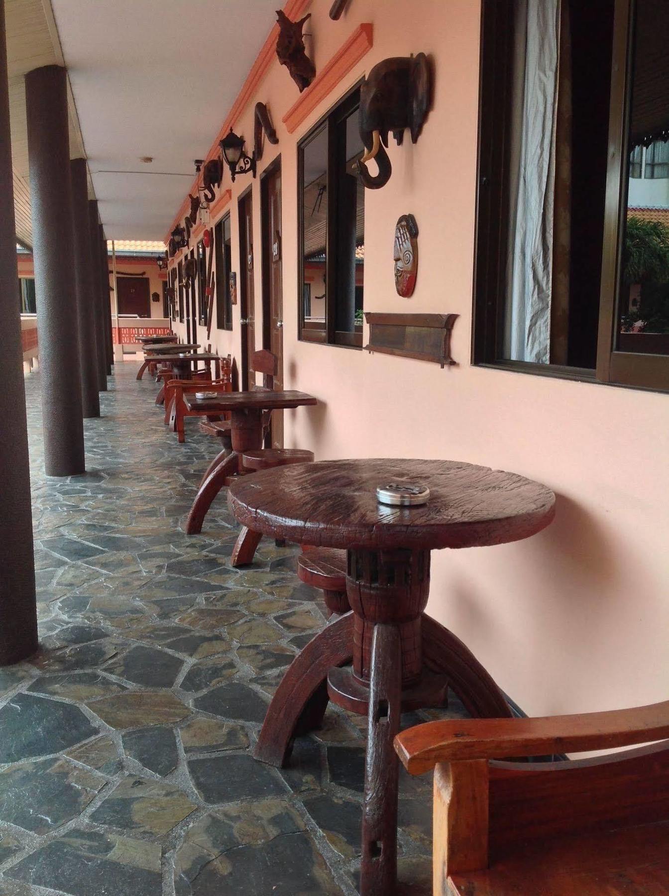 Ma Maison Pattaya Bagian luar foto