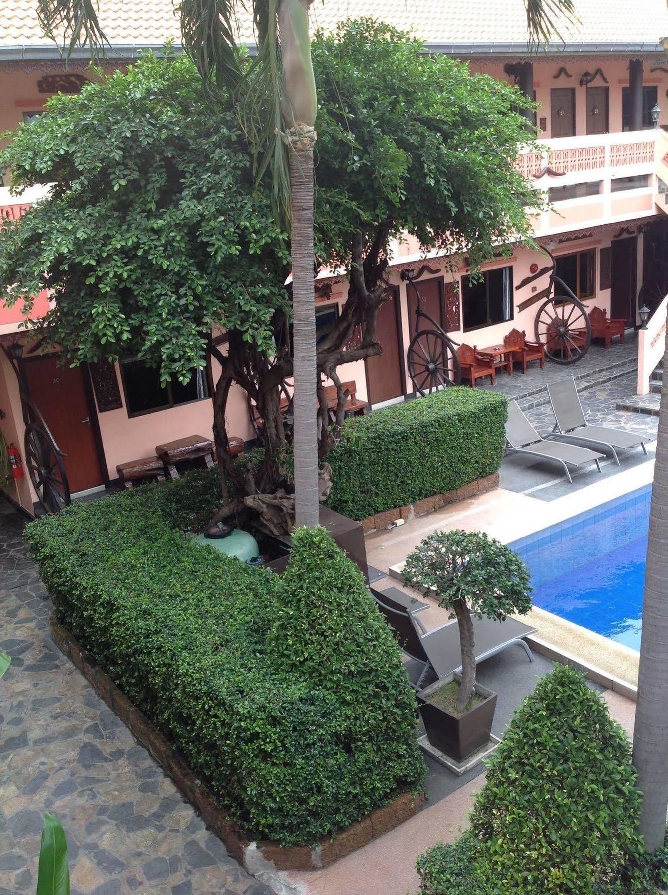 Ma Maison Pattaya Bagian luar foto
